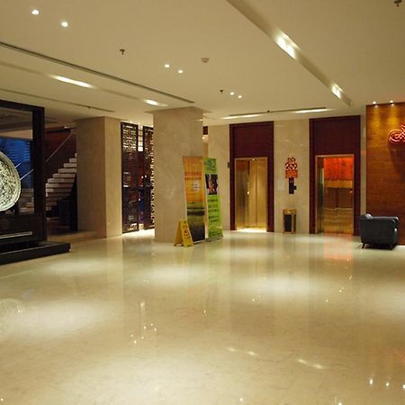 Starway Ganyuan Hotel Shanghai Exteriör bild